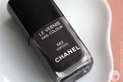 chanel le vernis vertigo|A LIPSTICK A DAY .